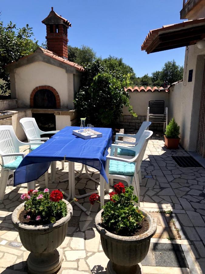 Holiday home Nives Mare Holliday House *