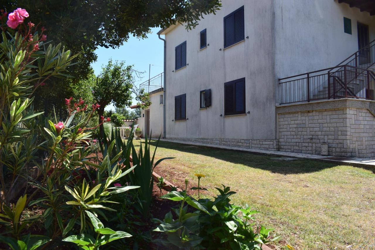 Holiday home Nives Mare Holliday House